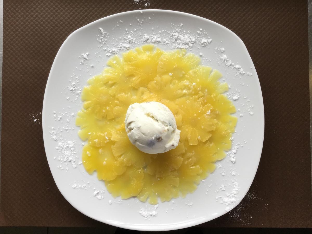 Hotel Restaurant Du Causse 생시르크라포피 외부 사진